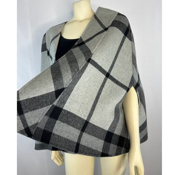 Talbots cape black & gray Angora & Wool mix size small / medium - Picture 5 of 12